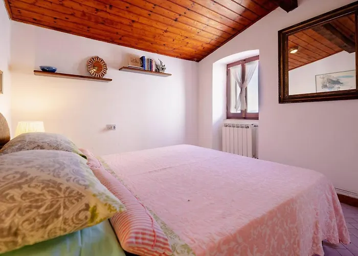 5 Terre, Tellaro: Casa Del Poeta